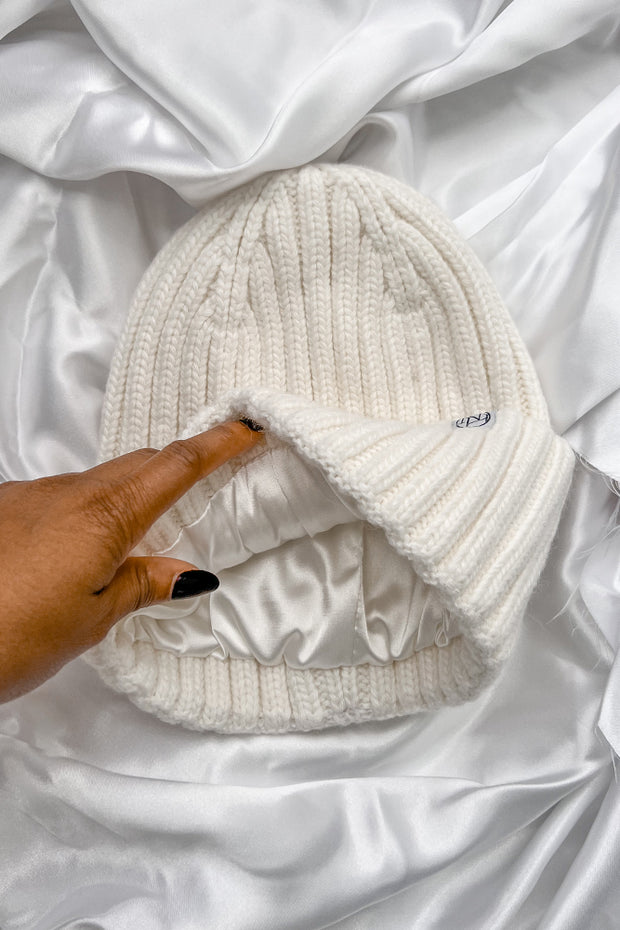 White Cashmere-Blend Oversized Satin Lined Beanie
