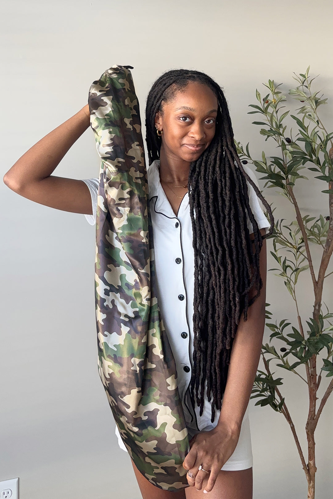Camo Extra Long Satin Bonnet With Snap – Nessa Hill LLC
