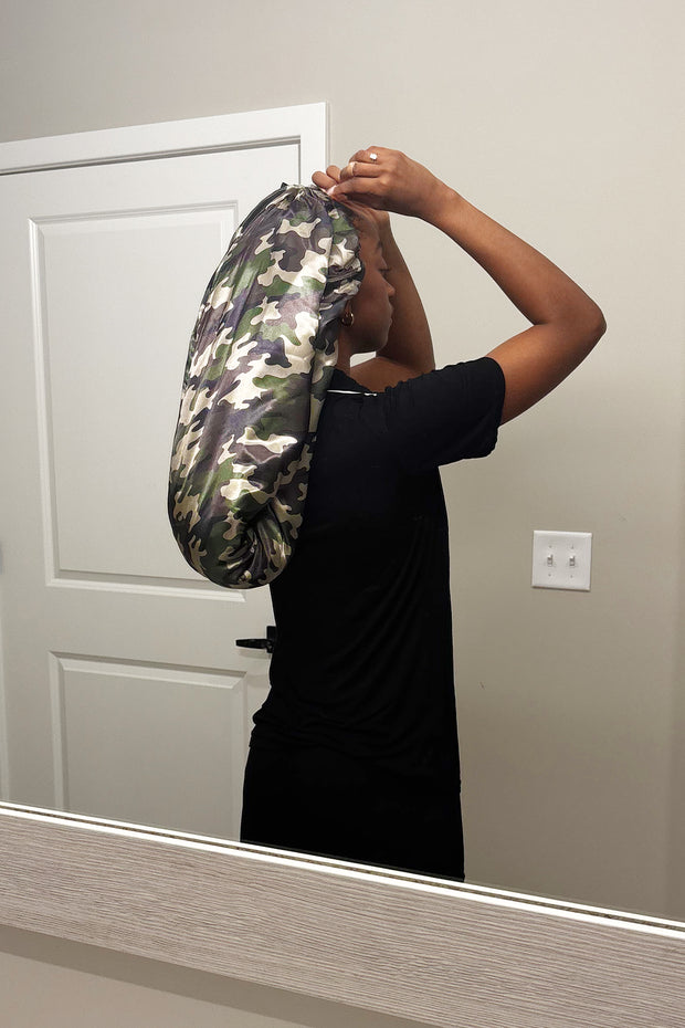 Camo Extra Long Satin Bonnet With Snap